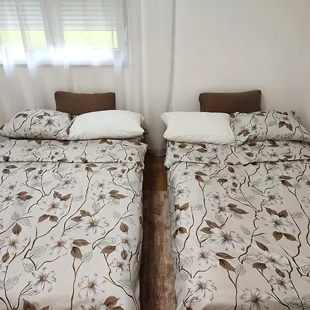 Oaza * Nevesinje